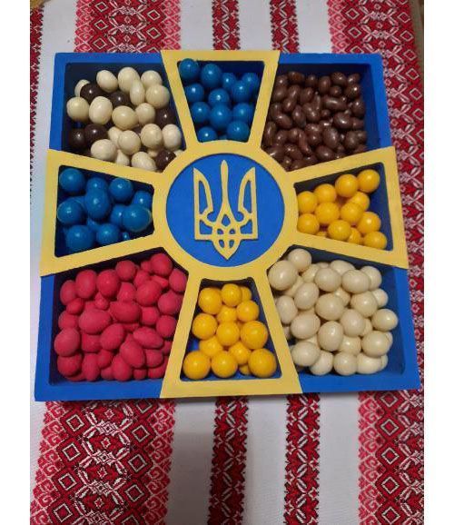Відкрита коробка "квадратна з Тризубом" синя 26х26 см Пінобокс 211 фото