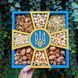 Відкрита коробка "квадратна з Тризубом" синя 26х26 см Пінобокс 211 фото 2