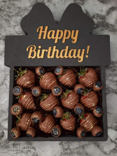Відкрита коробка з бантом "Happy Birthday" чорна 30х23 см Пінобокс 067 фото