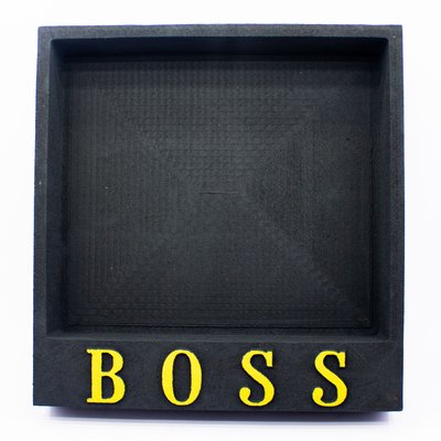 Відкрита коробка квадратна "BOSS" чорна з золотом 27х26 см Пінобокс 097 фото