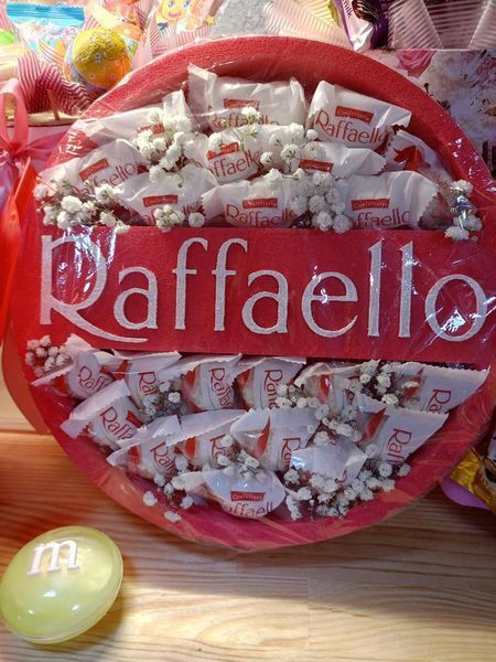 Відкрита коробка кругла "Raffaello" червона 26х26 см Пінобокс 133 фото