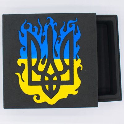Коробка з кришкою "Квадратна з тризубом" чорна 17х17 см Пінобокс 1020 фото