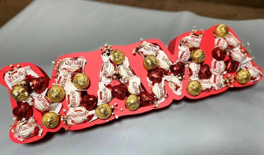 Відкрита коробка-слово "Мама" червона 55х15 см Пінобокс 057 фото