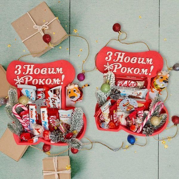 Відкрита коробка чобіток "З Новим Роком" червона 30х25 см Пінобокс 170 фото